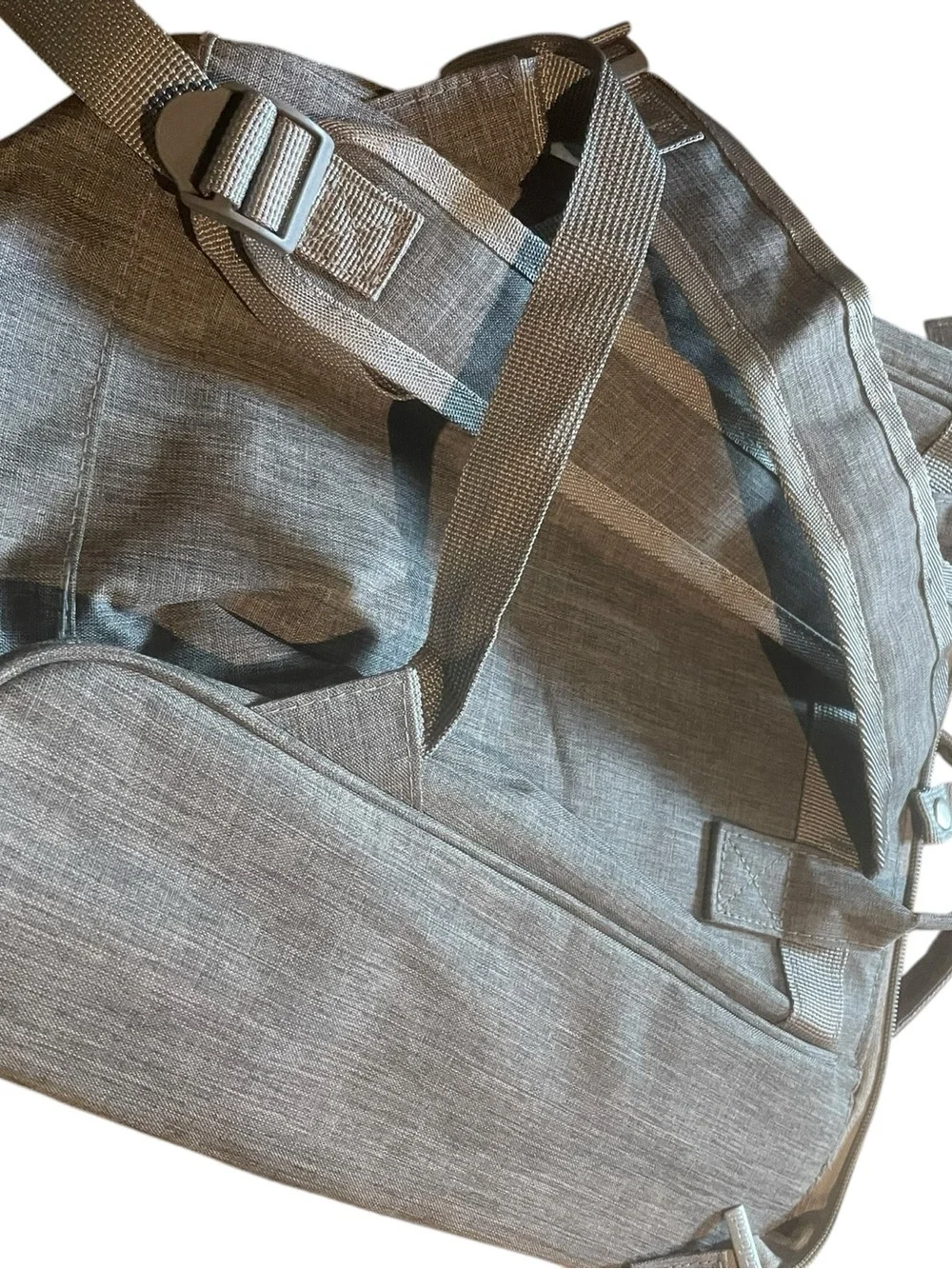 Kopi baby backpack (paid $40) plus changing pad ($24) excellent condition grey
